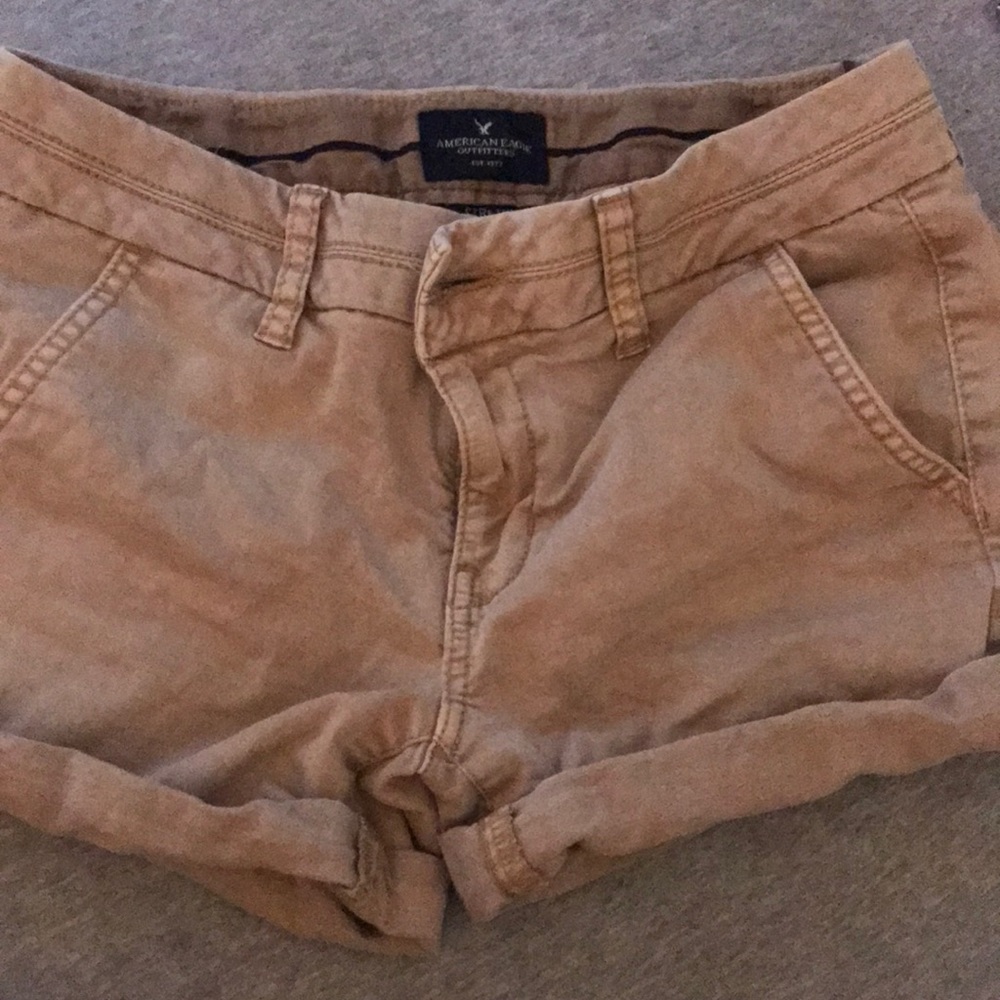 American Eagle Women’s Khaki Shorts